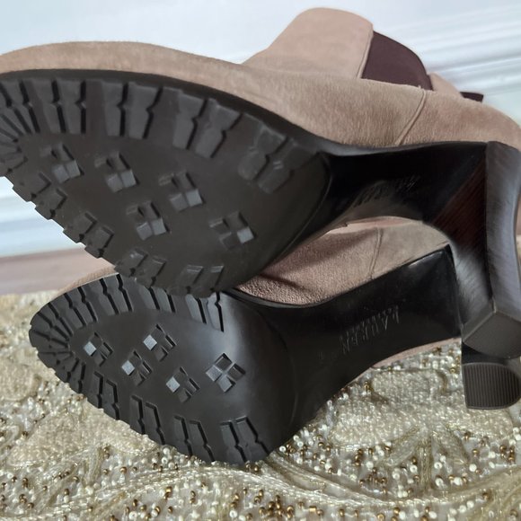 RALPH LAUREN BROWN SUEDE MYLAH CHELSEA PULL ON ANKLE BOOTS W/HEEL - 7.5 - NEW - Picture 5 of 9